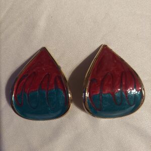 Vintage Turquoise & Coral Color Metal Curved Teardrop Clip-on Enamel Earrings